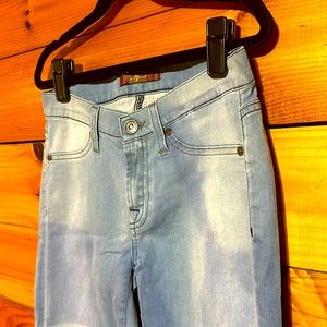 Stretchy skinny jeans, size 25 for all mankind